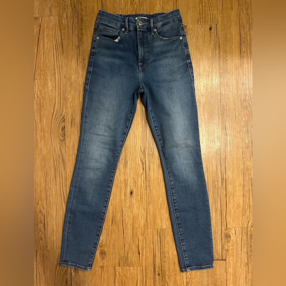 GOOD AMERICAN jeans. Size 4 or 27. High waist, long skinny jeans